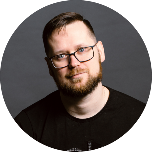 Максим Букей